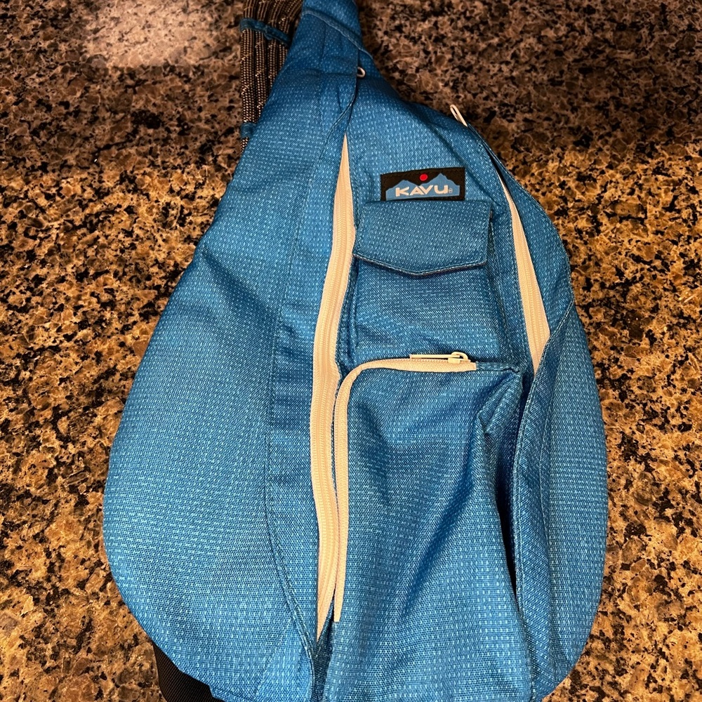 Kavu Teal Belt Bag with Cream Accents